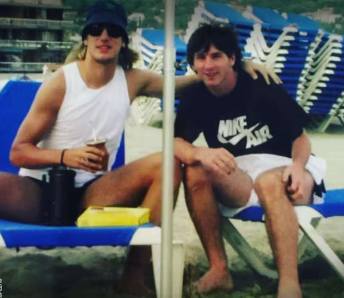 👂万达·娜拉和前夫哥马克西·洛佩兹在节目中聊梅西梅西此前在Luzu TV的专访