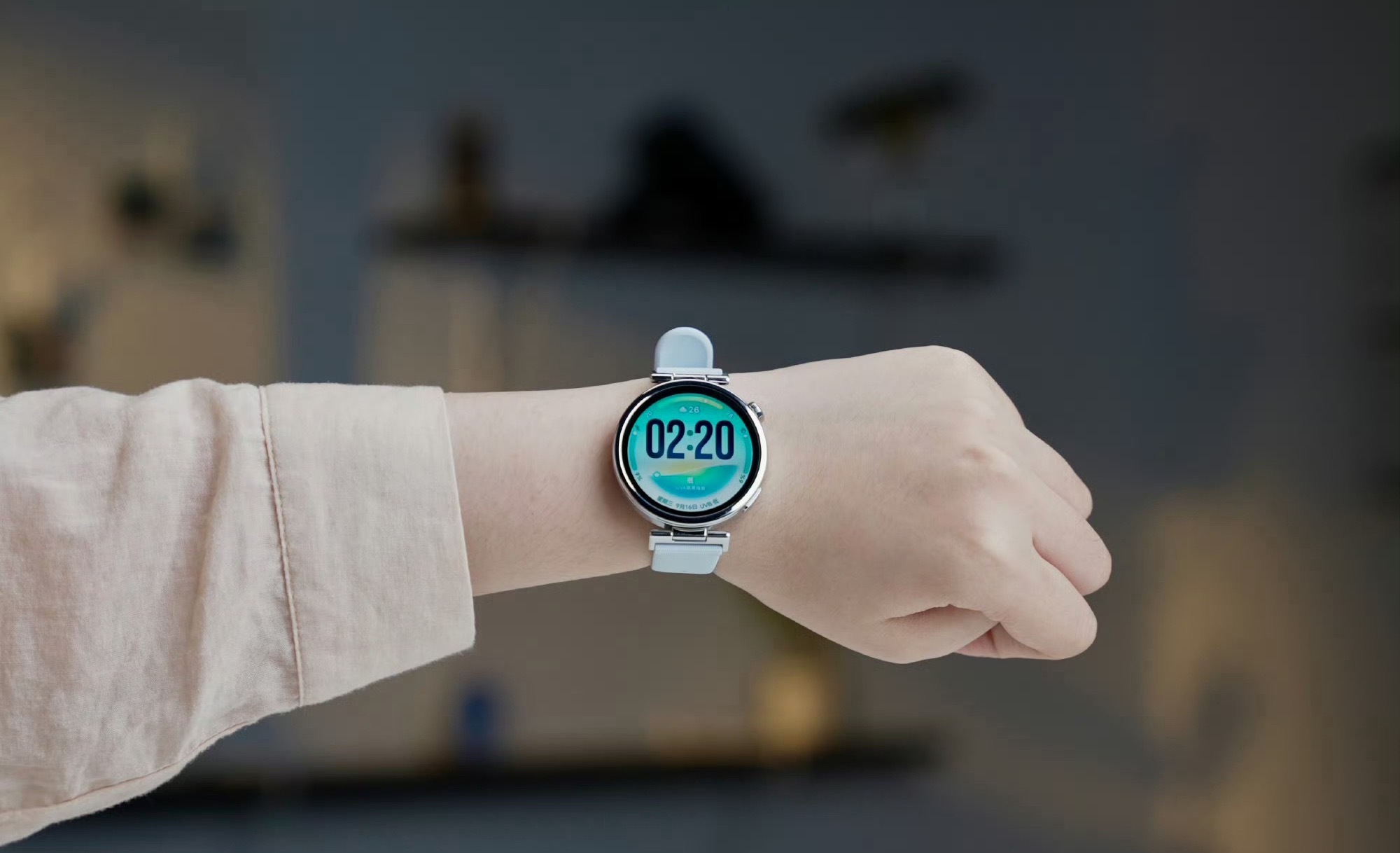 Xiaomi Watch S5 41mm，小表镜，悬浮表耳设计，精致好看，手表端