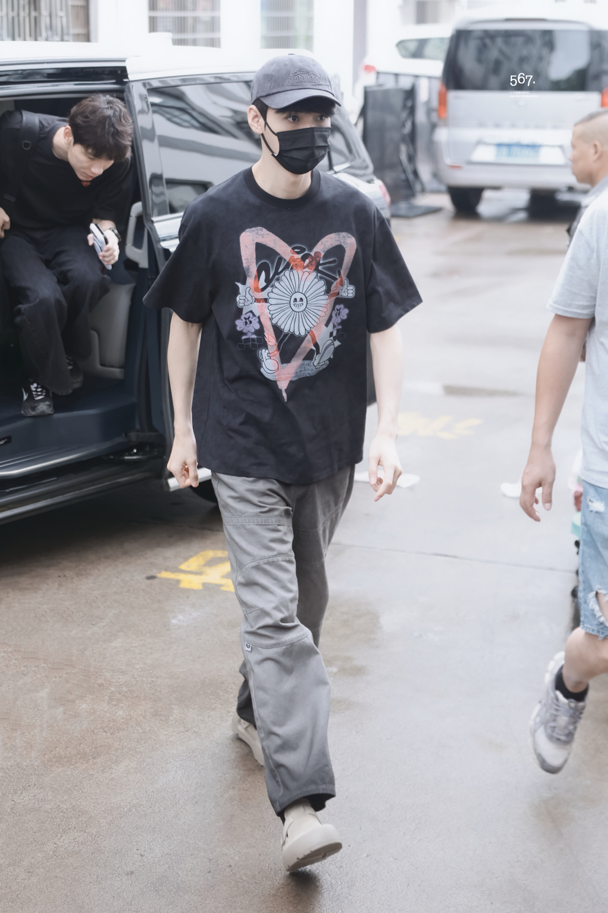 260604 进妆龚俊陆小凤 . 龚俊凤舞九天