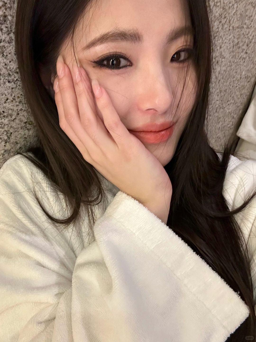 想焊在脸上的妆容