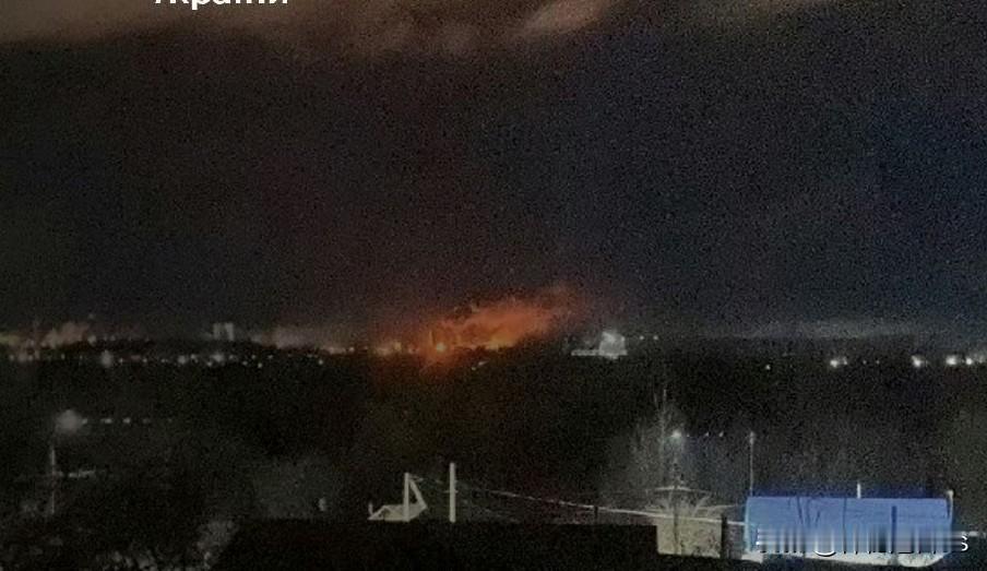 乌克兰在俄罗斯联邦的行动

12月22日和23日夜间，乌克兰军队继续对俄罗斯的天