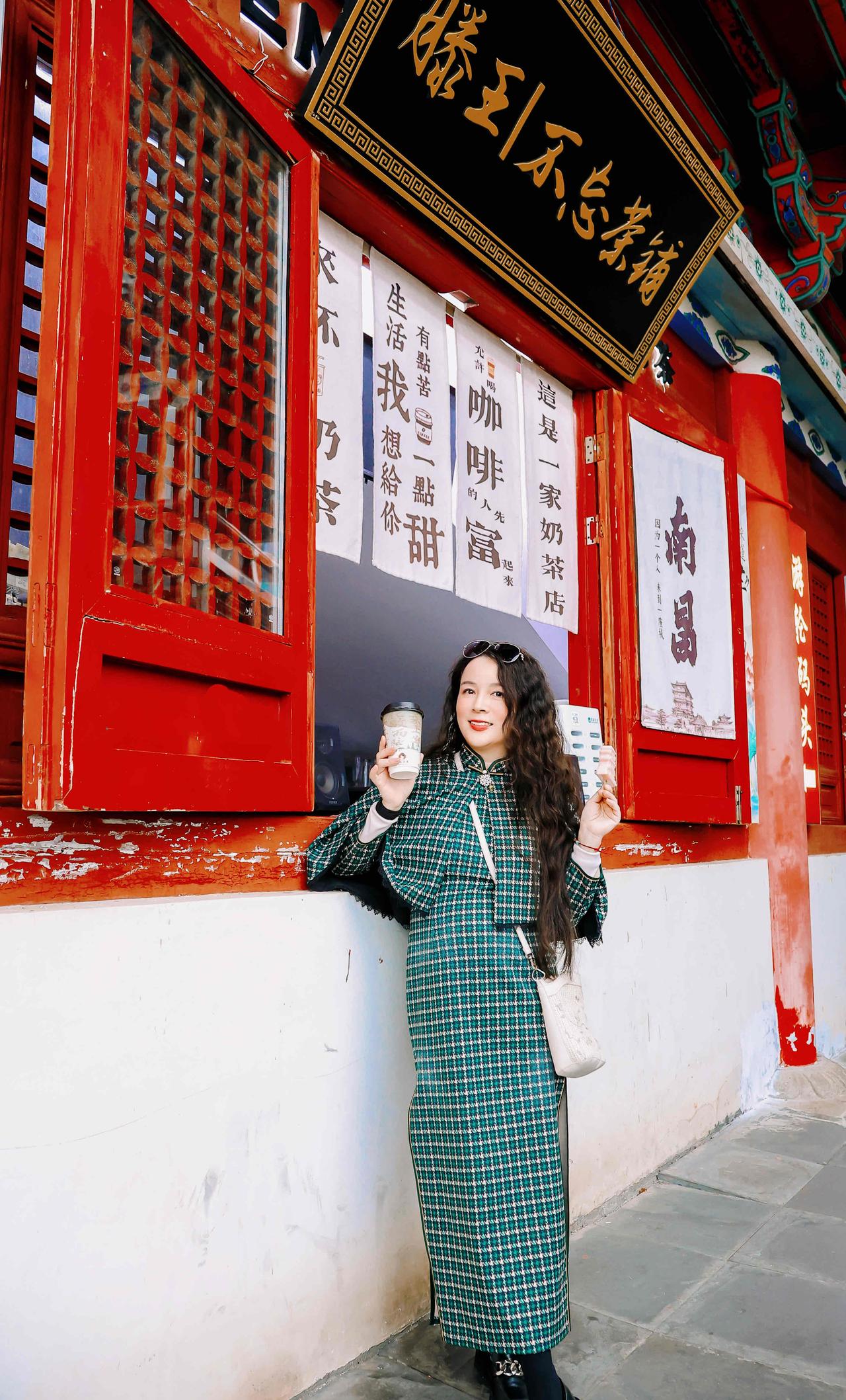 🏮英雄城南昌见！滕王阁里的盛唐华章
这个重阳，带家中长辈解锁南昌最美打开方式！