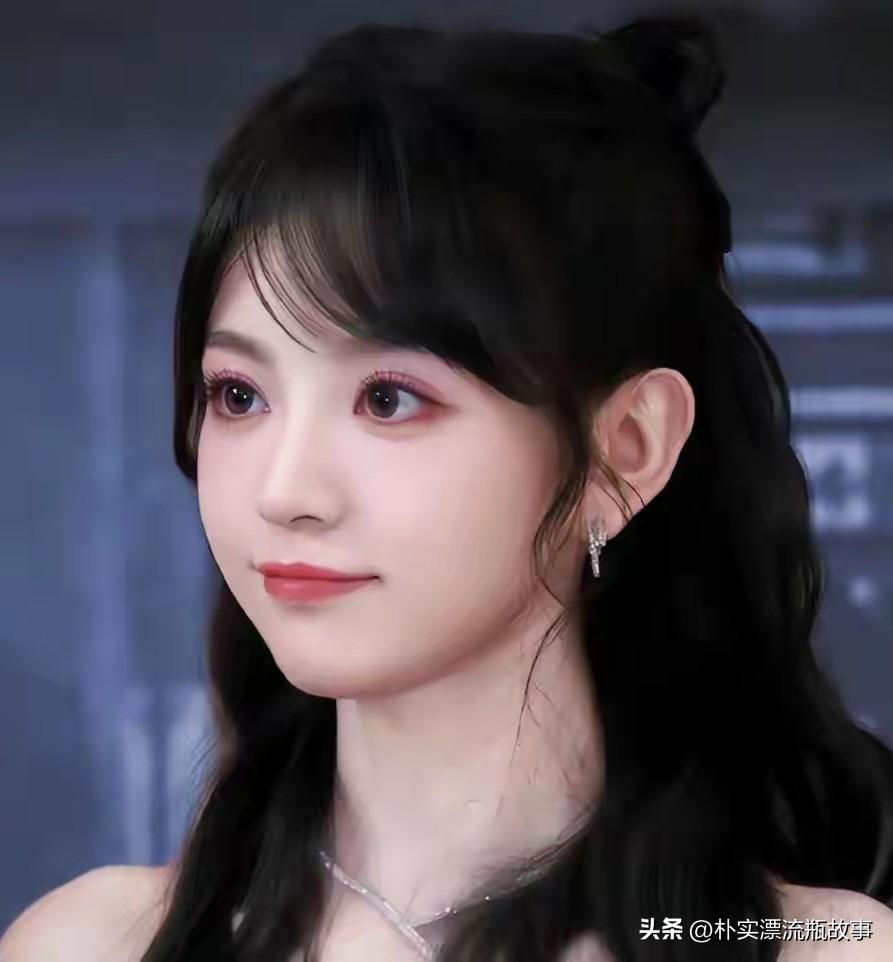 2026年，当28岁的田曦薇在《逐玉》里扛着一头猪、背着190cm的男演员满街跑