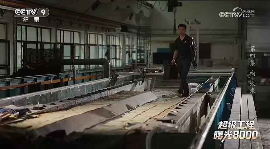 5公里全球预报跑进1小时，十万卡开始守护日常央视纪录片《超级工程》里最贴近日常生