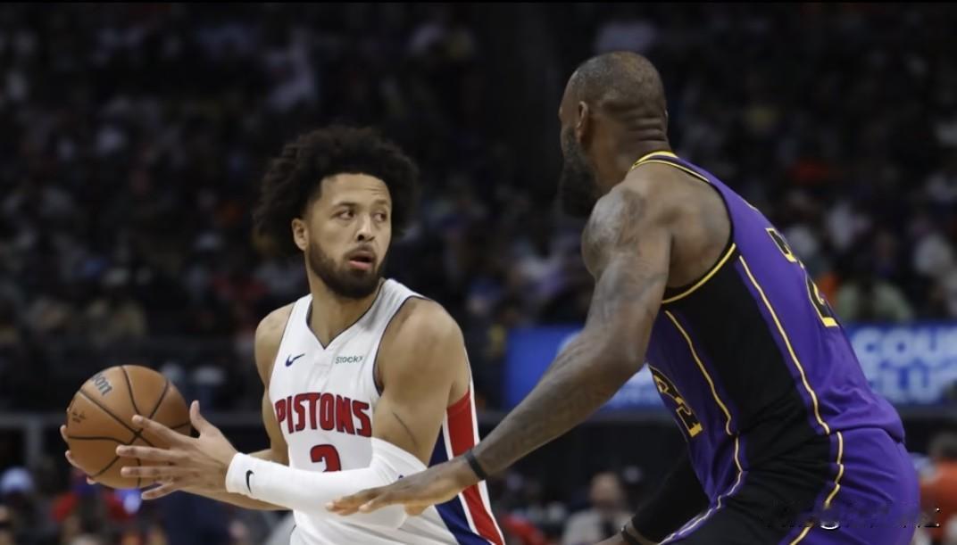 詹姆斯生日夜要拿东部第一的活塞祭旗！这个23号球员，同样也打了23个赛季！
20