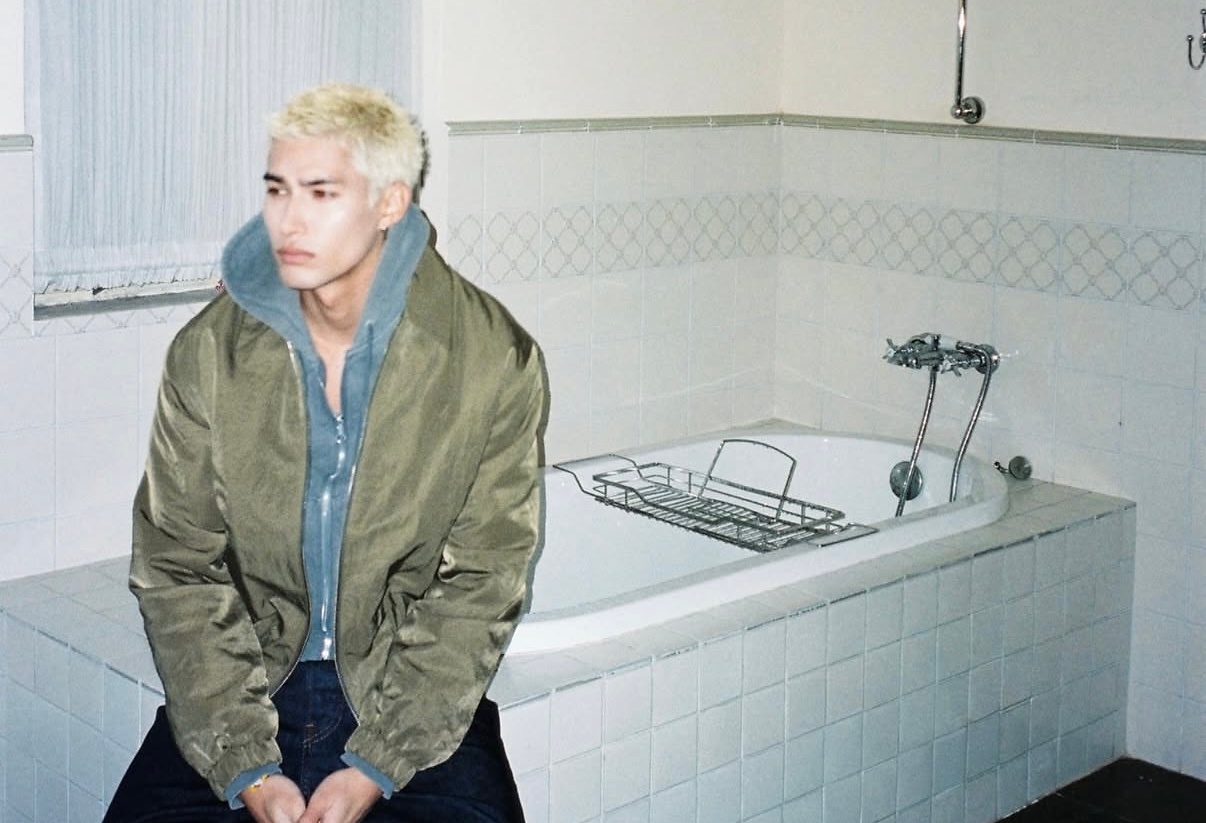 虽然也很帅。所以卡是要把头发留长了吗 