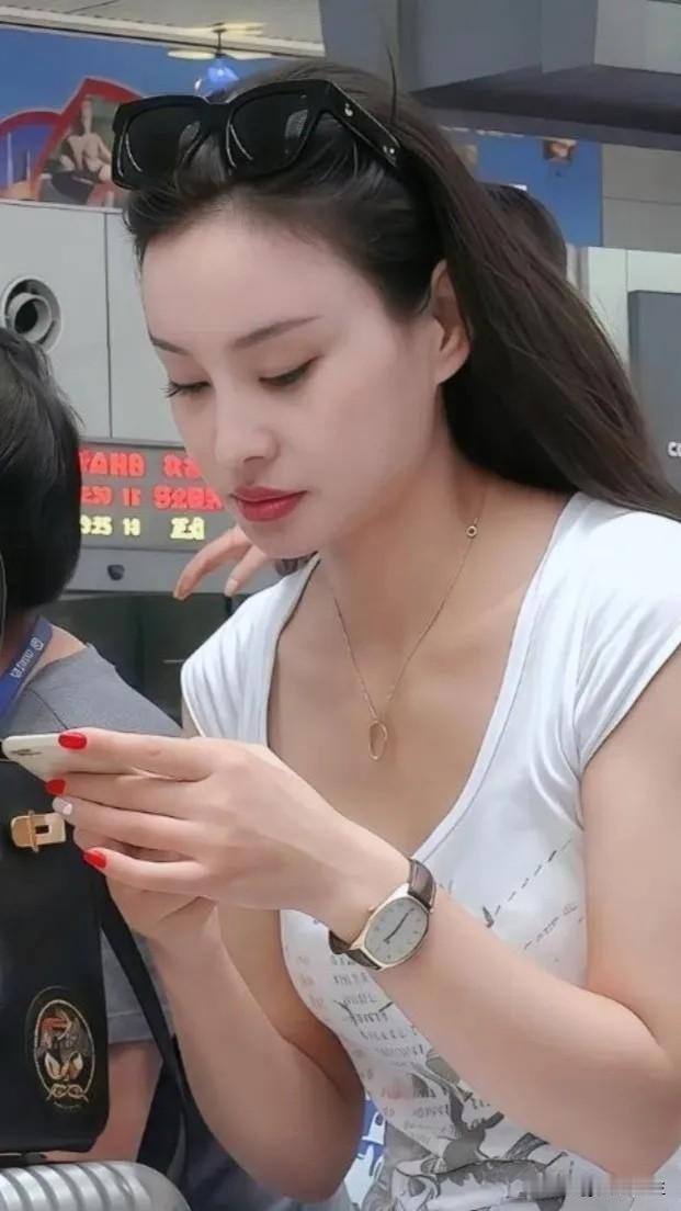 人生处处皆修行，生活处处皆道场，千扰自己的话，听听就好，不重要的琐事，暂时搁置也