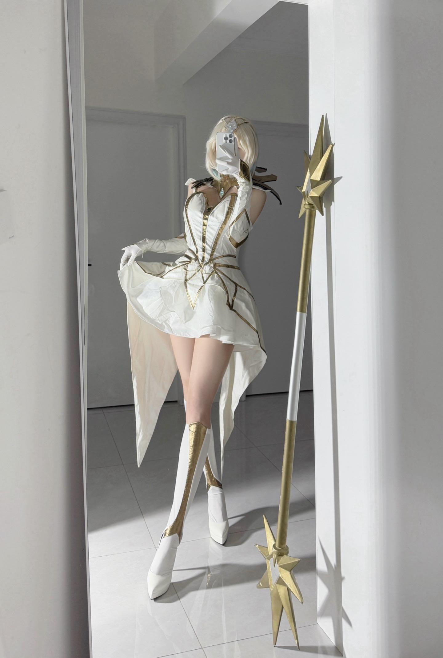 终极闪光大元素使拉克丝