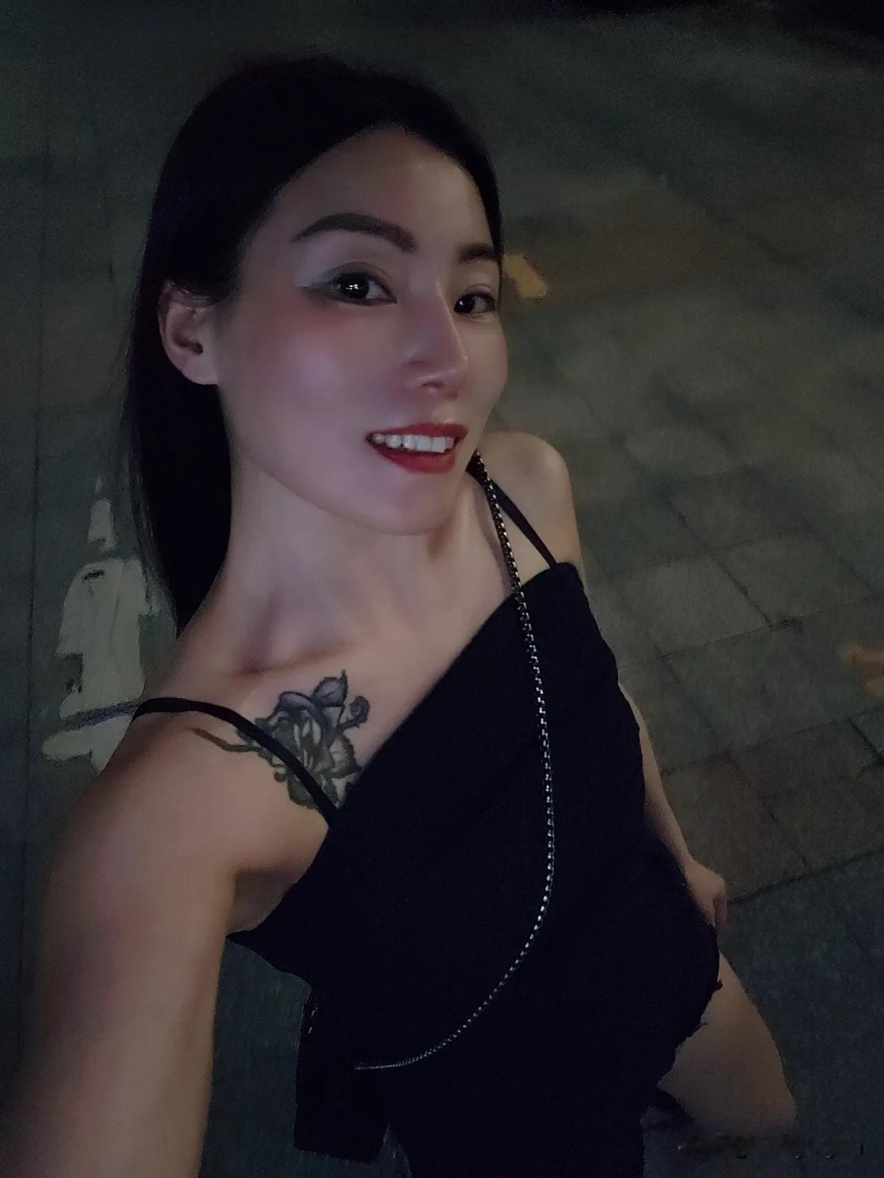 ‌管它几岁，开心万岁‌，不是每天都好看，但每天都值得被记录。‌‌‌永葆快乐的心情