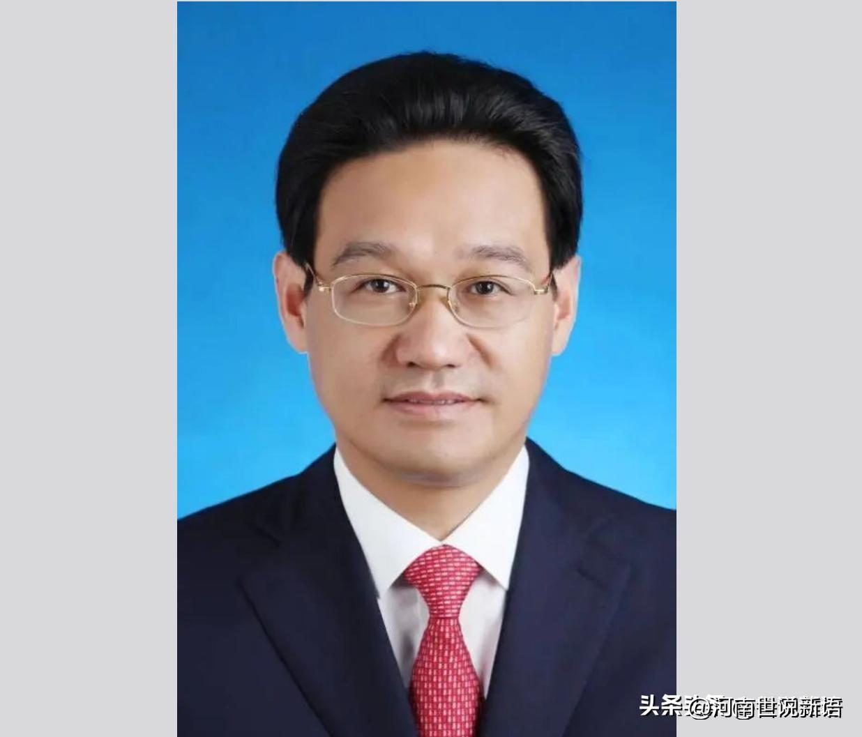 2026年6月，江苏省政府副秘书长徐华勤涉嫌严重违纪违法主动投案，接受审查调查。