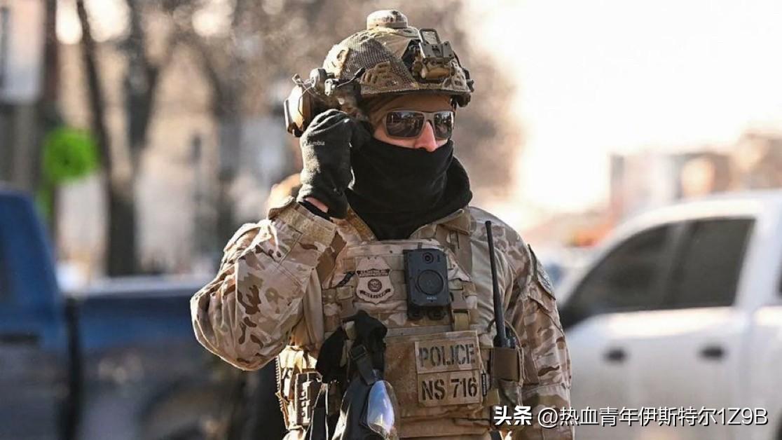 据《每日邮报》报道，一份内部备忘录显示，美国移民及海关执法局（ICE）已接到命令