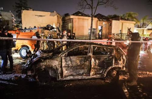 伊朗这次打对路子了，2枚伊朗导弹突破拦截，打击以色列迪莫纳核反应堆所在地。伊朗现