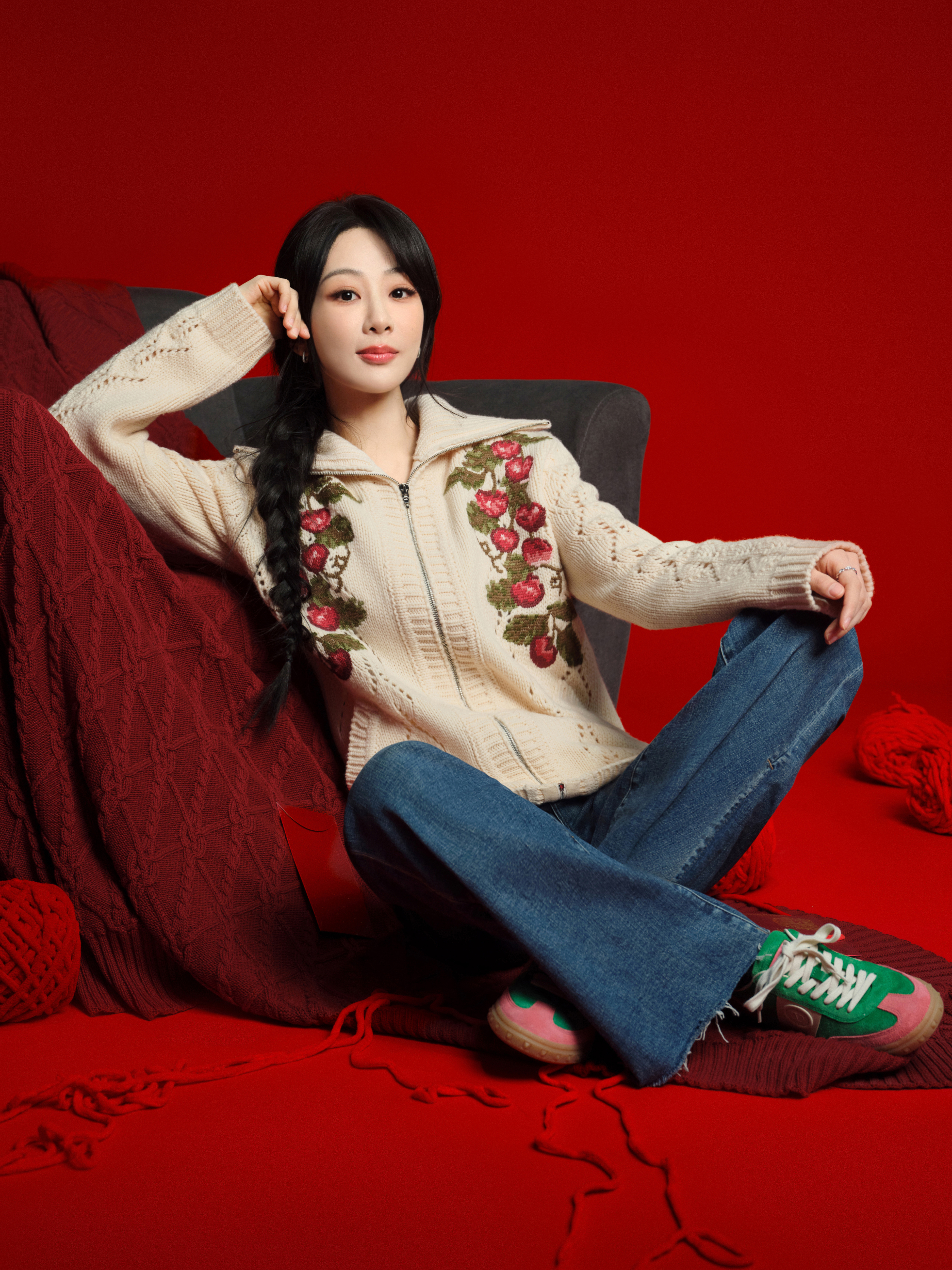 好多品牌向杨紫道歉杨紫在复制粘贴的时代，你是手写的诗