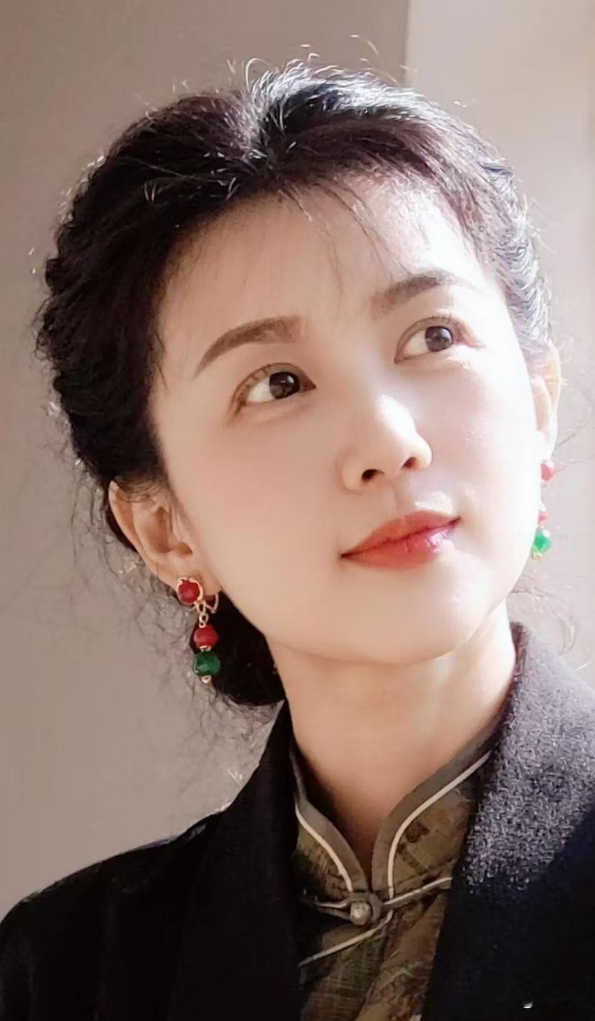 美人胚子，你们认为吗？