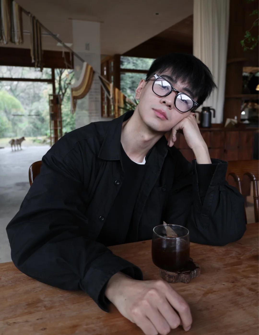 晴沙，你怎么不晴了🌧️
90天有80多天的雨
二十多年也没习惯湖南这种天气