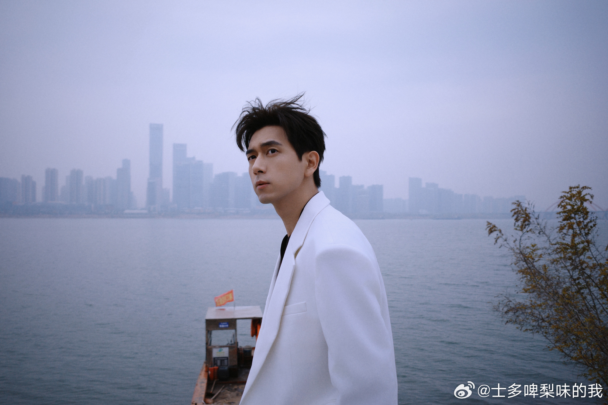 杨紫为李现宣传新剧杨紫现哥加油友谊长存 ​​​