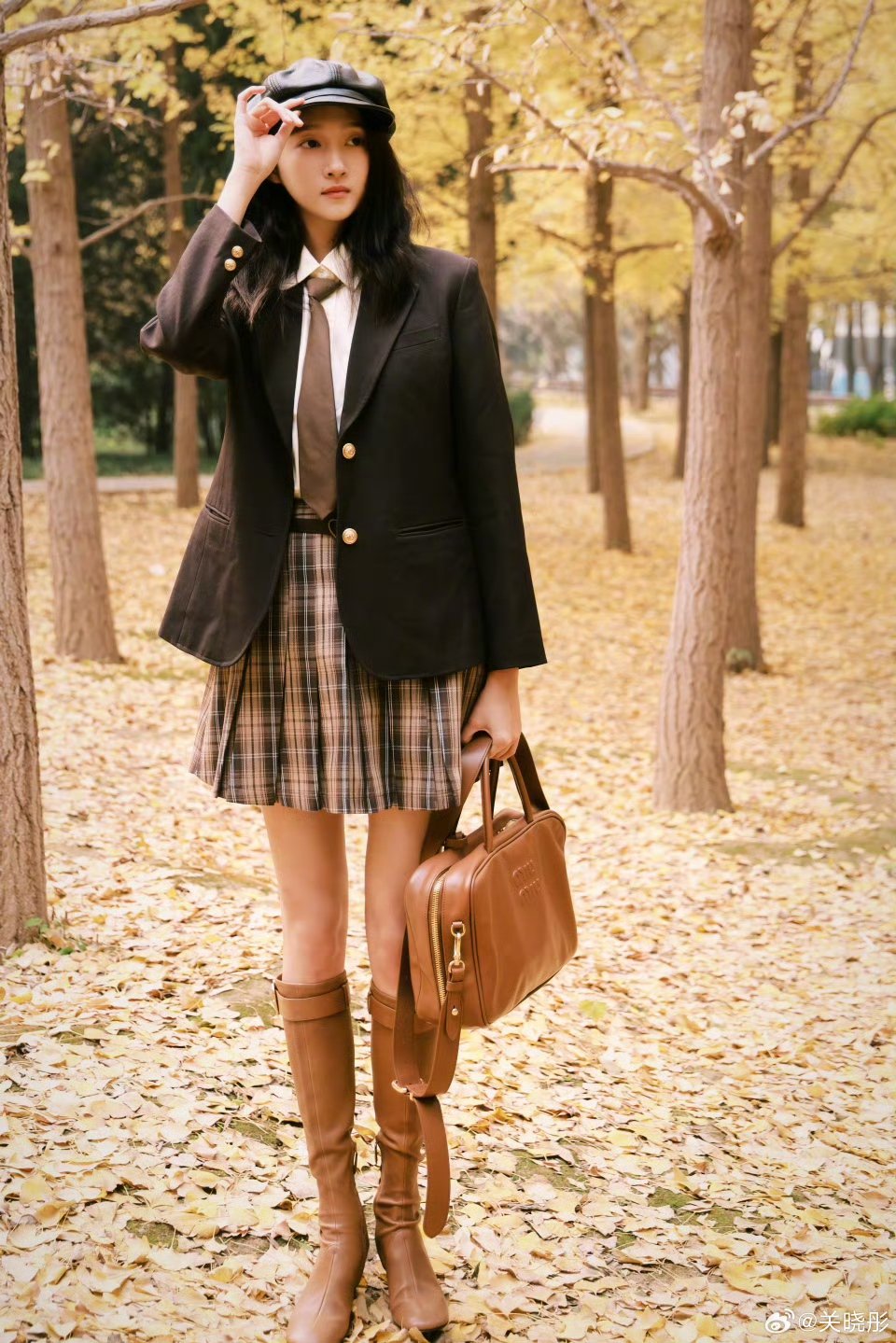 关晓彤秋日plog 关晓彤秋日plog关晓彤[超话] ​​​