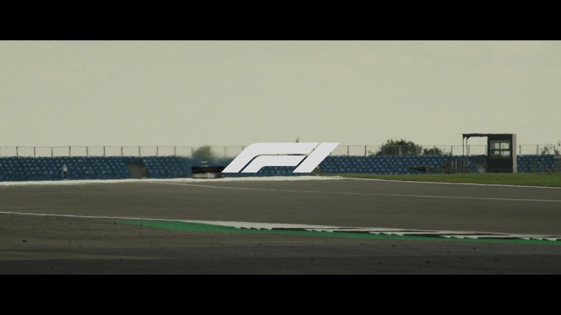 F1：狂飙飞车（2025），纯粹的院线电影，赛车题材，拍得也十分惊心动魄，虽然导