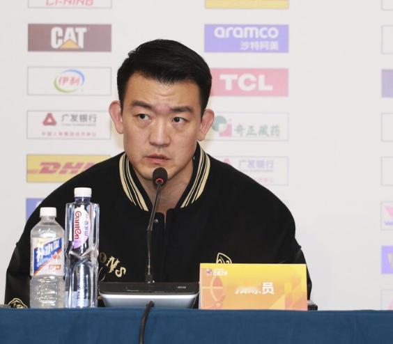 广厦男篮vs辽宁男篮  广厦男篮大胜辽宁男篮  广厦32分大胜复仇辽宁，王博指导