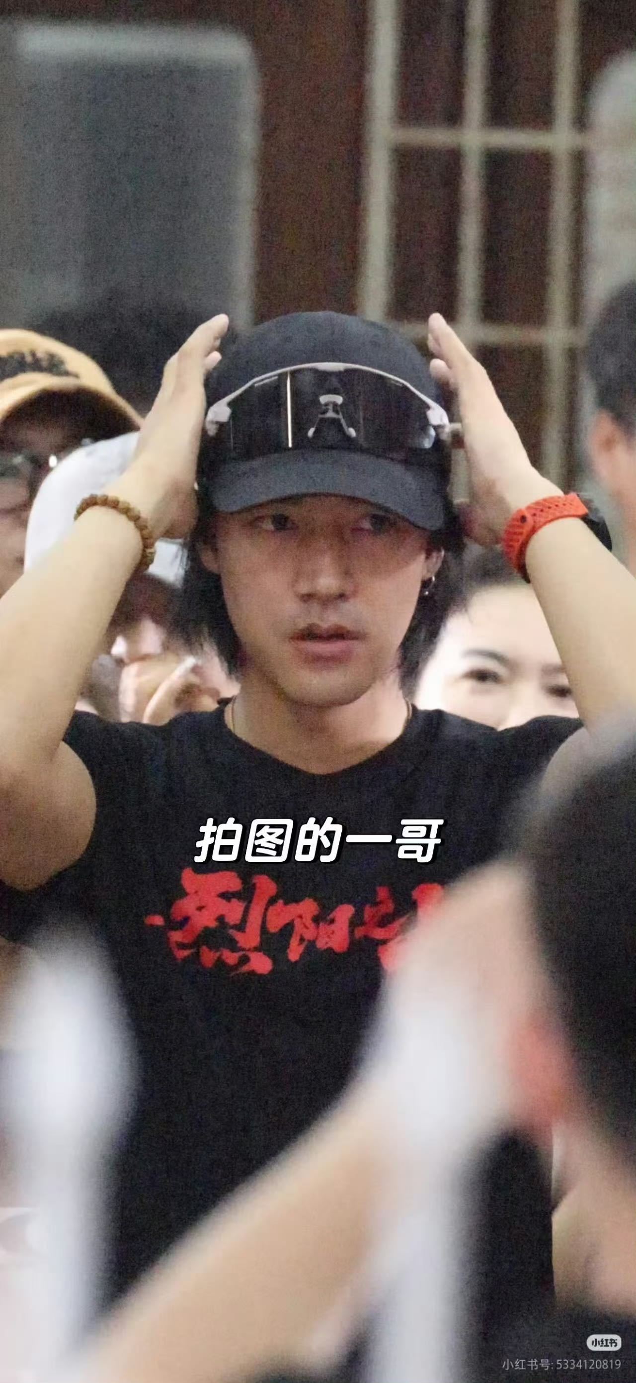 此沙烈阳之上开机此沙新剧开机路透此沙刻苦健身打磨身形，这肌肉线条好帅好帅