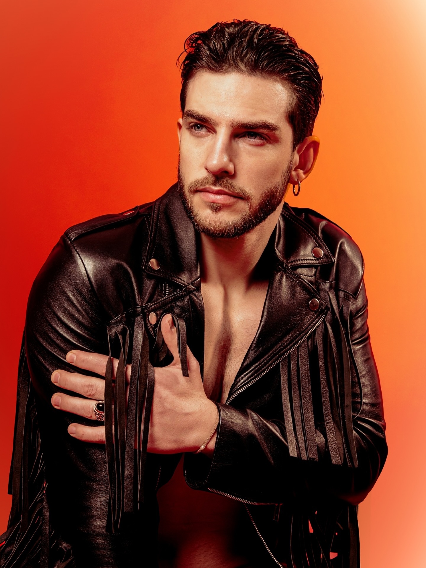 模特: Daniel Sisniega | 📸摄影师: alvaropanda