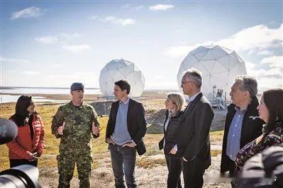 欧洲：在美权威下的“纸老虎”

曾经强大的欧洲，如今在特朗普面前尽显“纸老虎”本