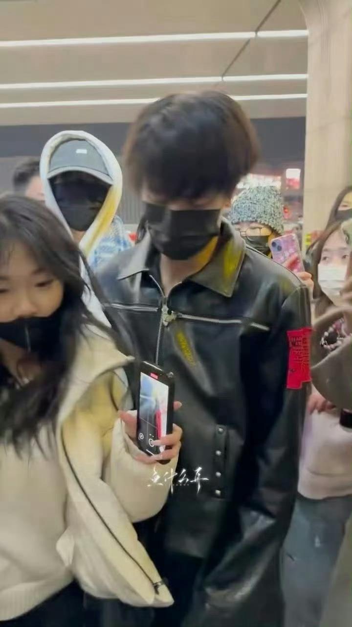 标子你tm想丝了 