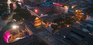 今天咱们来聊一所学校——西安美术学院。
我直接说一个数据，你感受一下这所学校的分