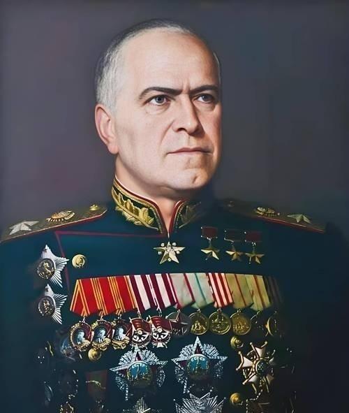 朱可夫属于下限很高，上限也就那样的将领，擅长打烂仗，从41年到45年，基本是换汤