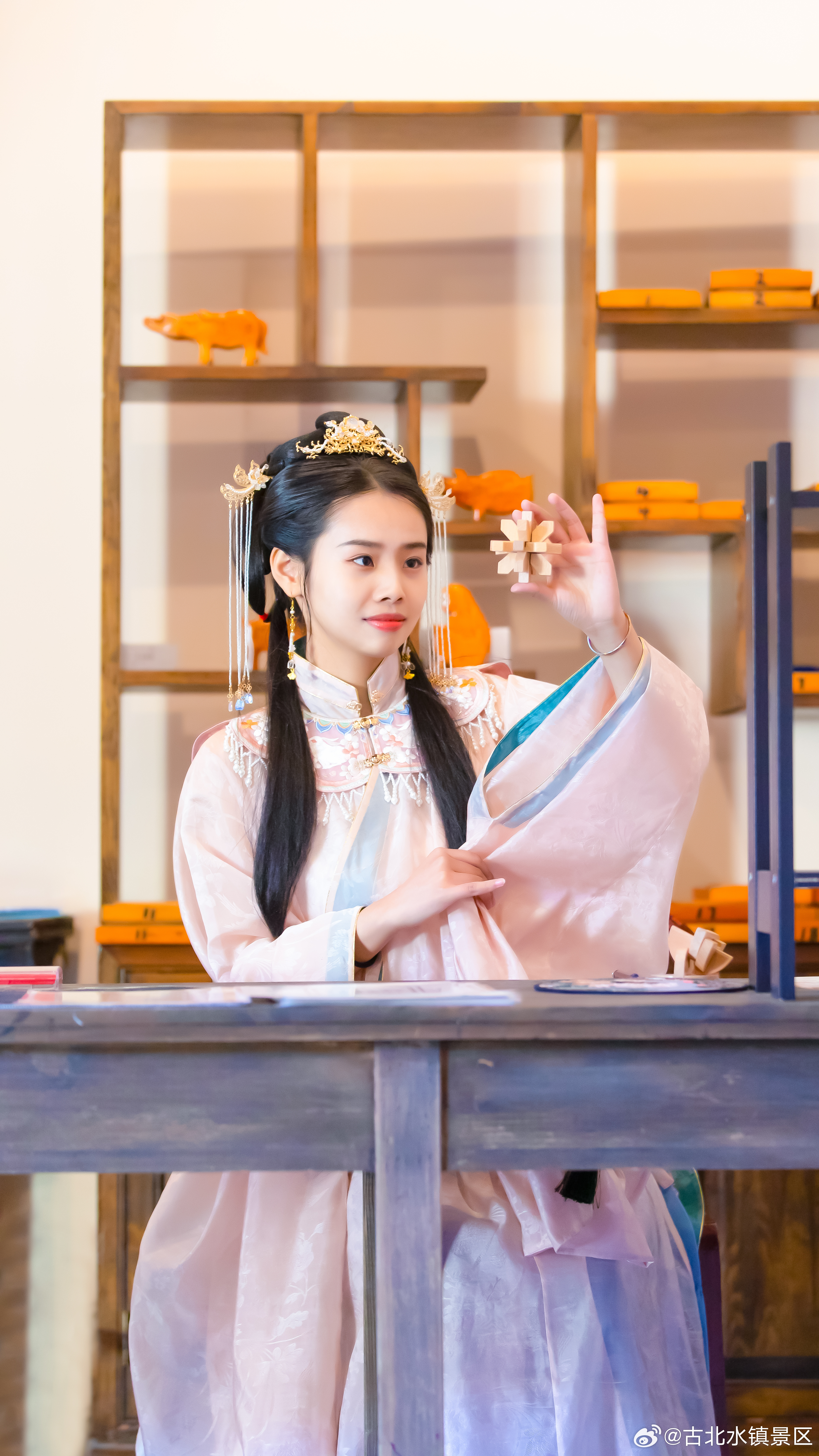 身在工位，心在旅游！可是，打工人周一到周五都要上班，怎么办呢？生活无解，只能周末
