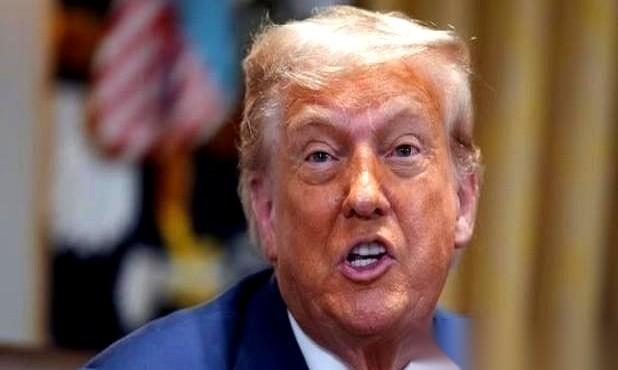 145%的税，直接糊脸上了。
全世界都搬着小板凳，等着看我们怎么回敬一记响亮的耳