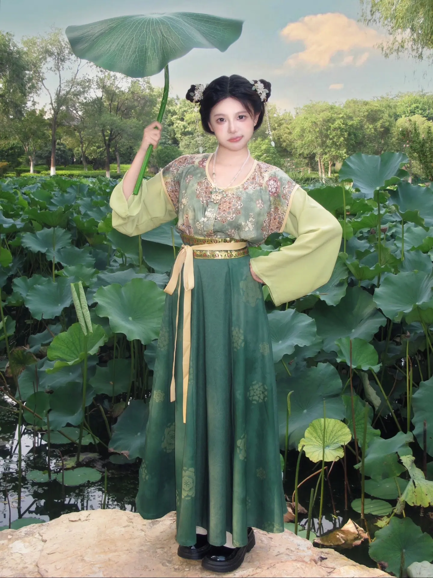 我却只为你折腰。