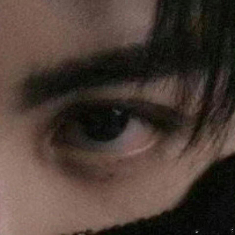 谁来懂一下曾舜晞的眼下痣呢。。芭莎镜头下的曾舜晞曾舜晞芭莎男士双奢双封