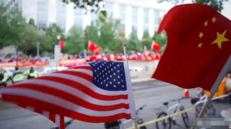 大陆官媒放出狠话：必须付出代价！10月4日，环球网发表署名海风的评论，直指民进党