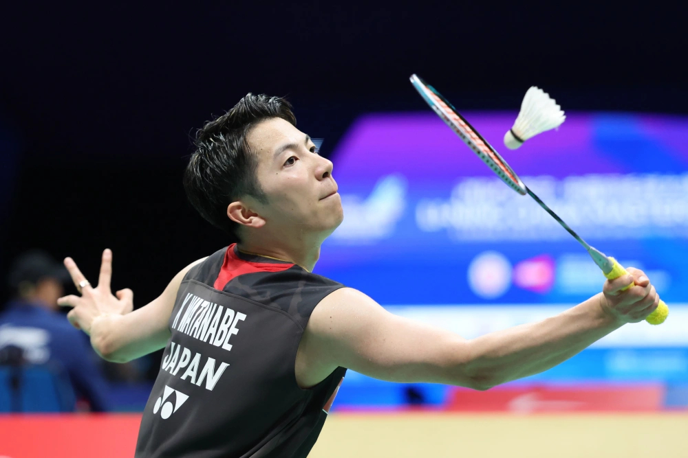 渡边航贵🇯🇵 21-17、21-12 🇭🇰李卓耀下轮对手：昆拉武特🇹?