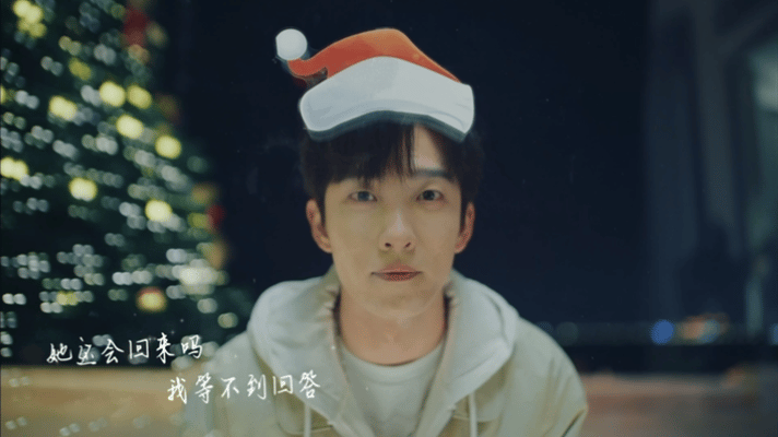 片尾看到7个姚冠宇的震撼 姚冠宇新歌MV片尾，7个署名清一色全是姚冠宇，词曲唱制