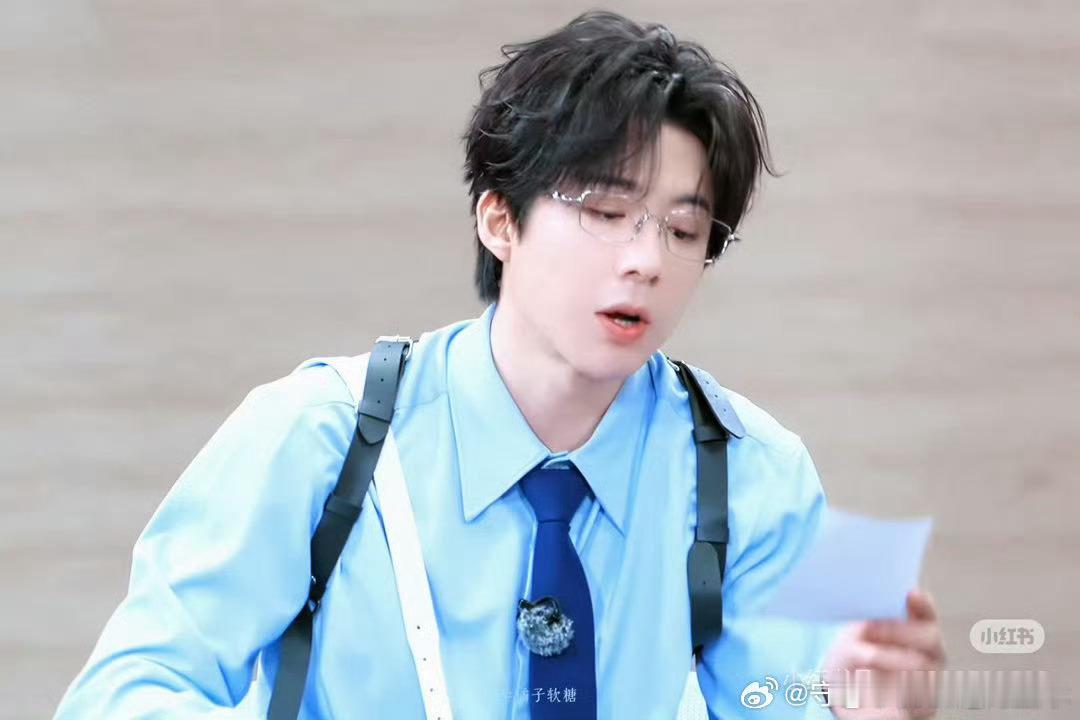 刘宇宁丁程鑫张凌赫出场这段好帅一人