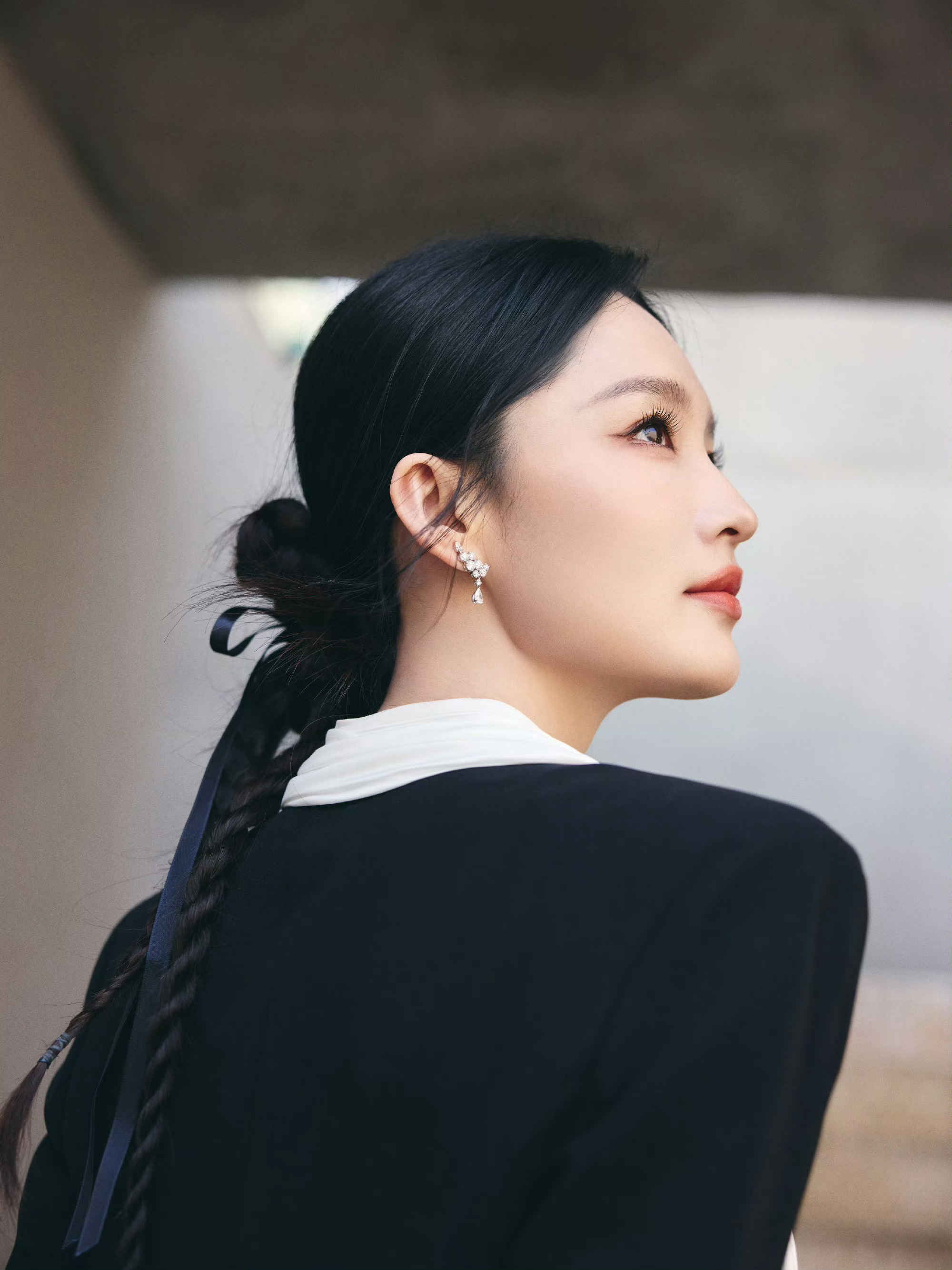 #李沁[超话]# 💚#李沁七夜雪# 💚#李沁付一笑# [哇]不用见日月，你就