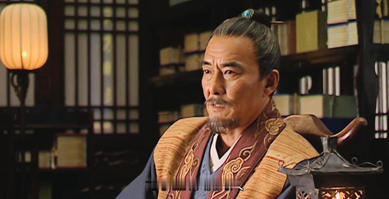 央企总部各部门现状：
胡宗宪：“为了丝绸，饿死人；你们也不管？"
杨金水：“那是