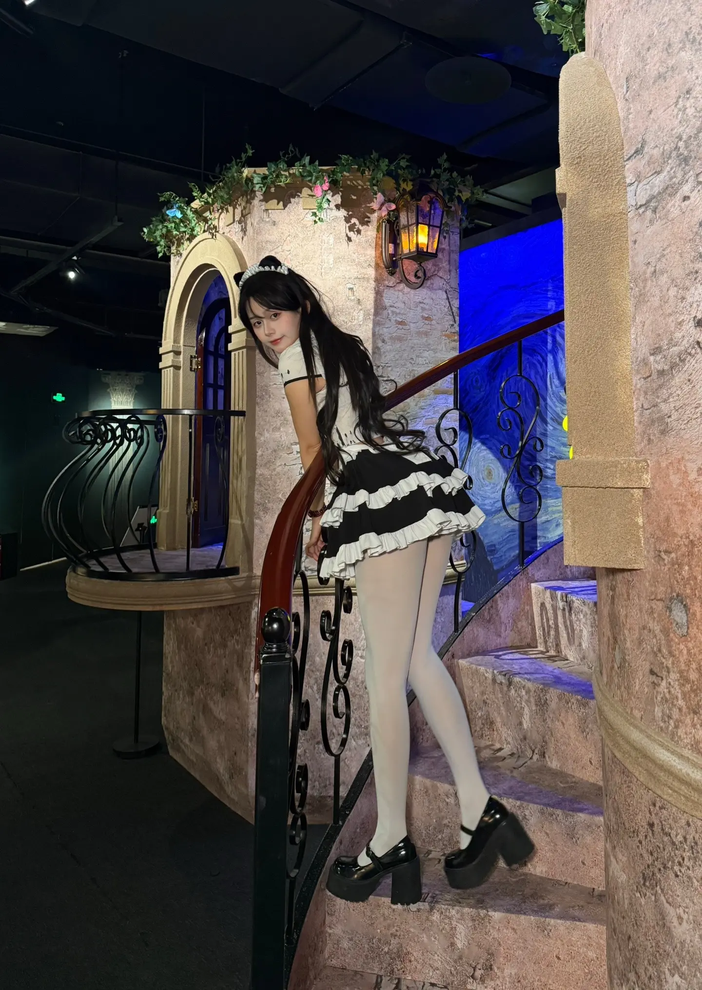 宝宝看我(˵¯͒〰¯͒˵)