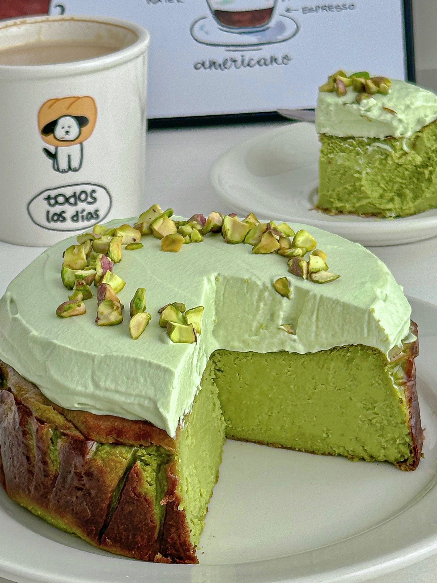 ෆ Homemade 🍰ෆ 开心果巴斯克💚香浓丝滑