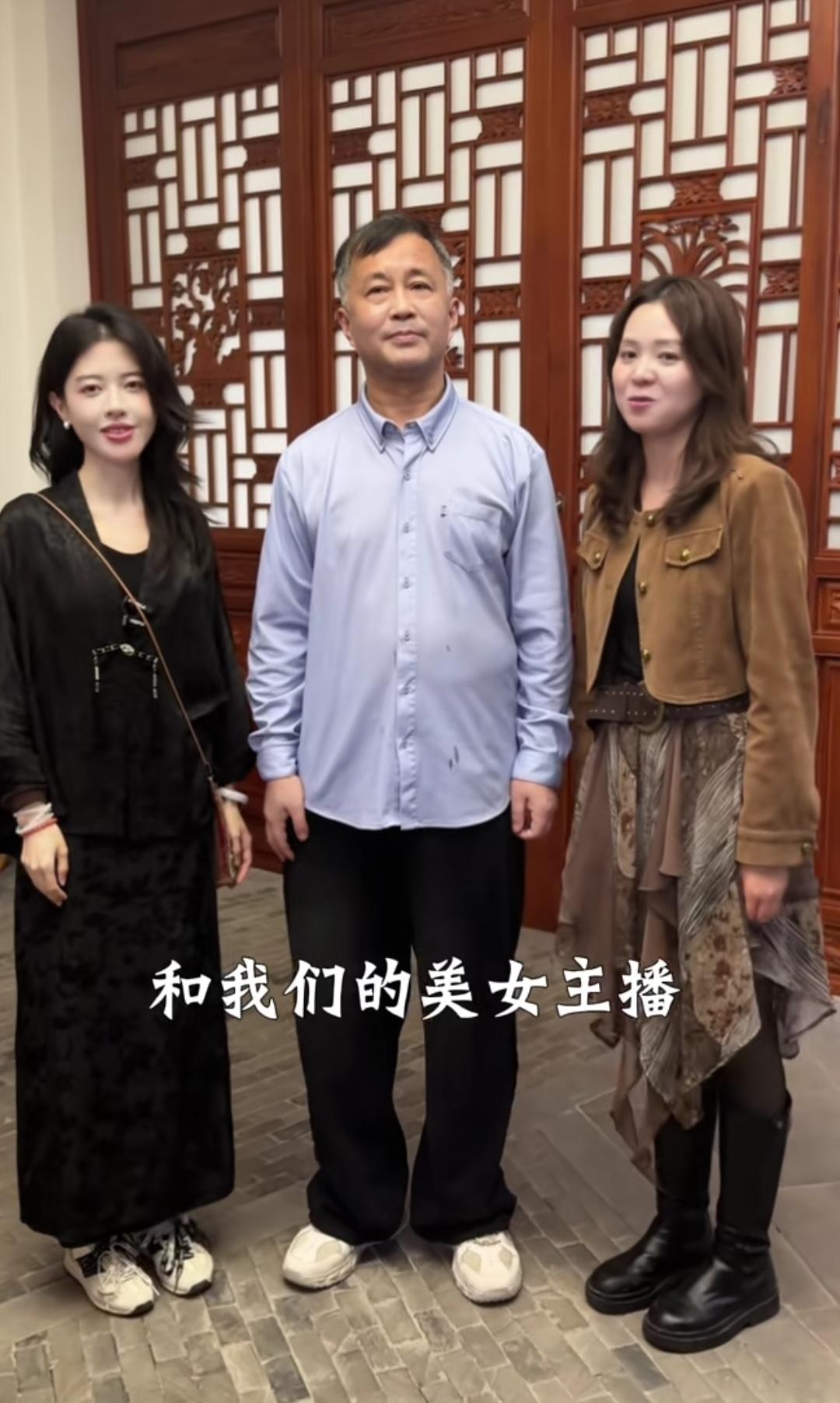 真正喜欢沈巍的粉丝们其实希望他越来越好，吃好的、住好的、有职称、有名誉，要么做个