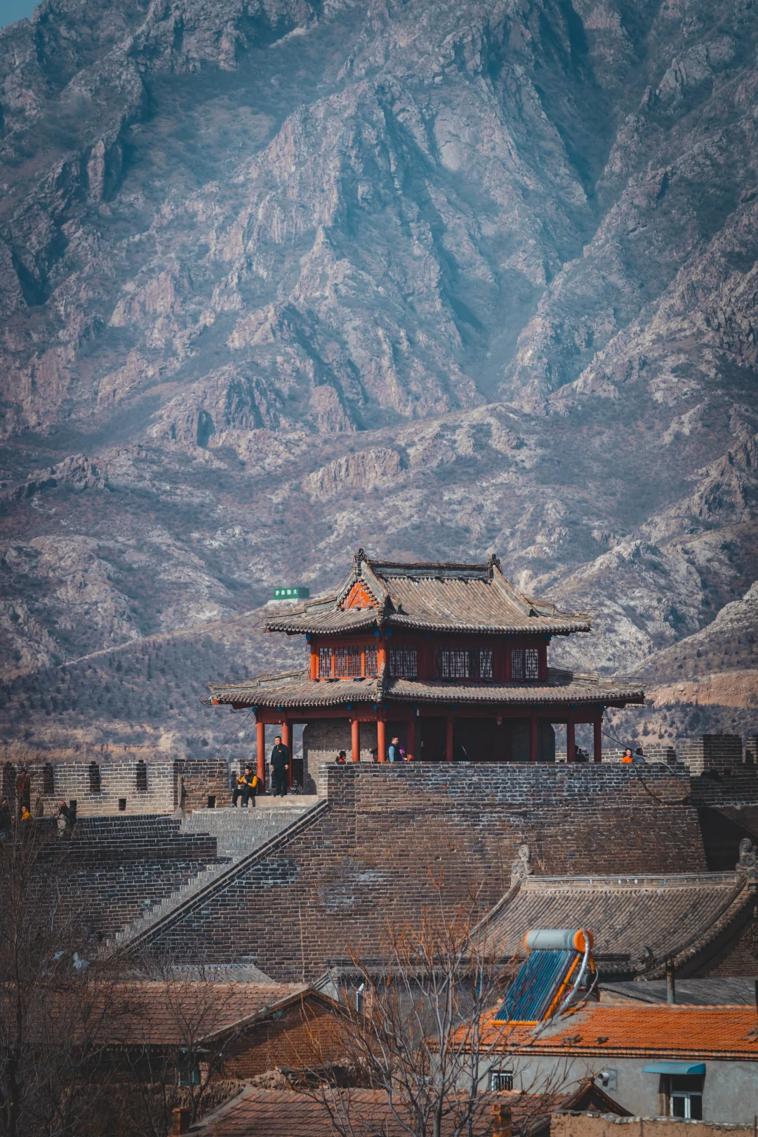 一座鸡鸣驿，半部邮驿史，破败里，藏着烟火