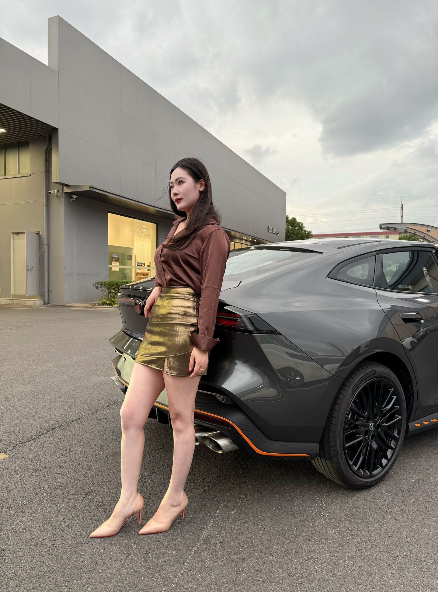 排气管这么粗，国产小钢炮 