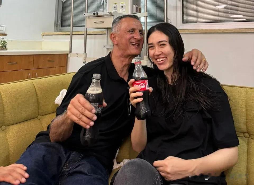 以色列特种部队今天凌晨突袭哈马斯营地，成功解救四名人质！中以混血女孩诺娃·阿格玛