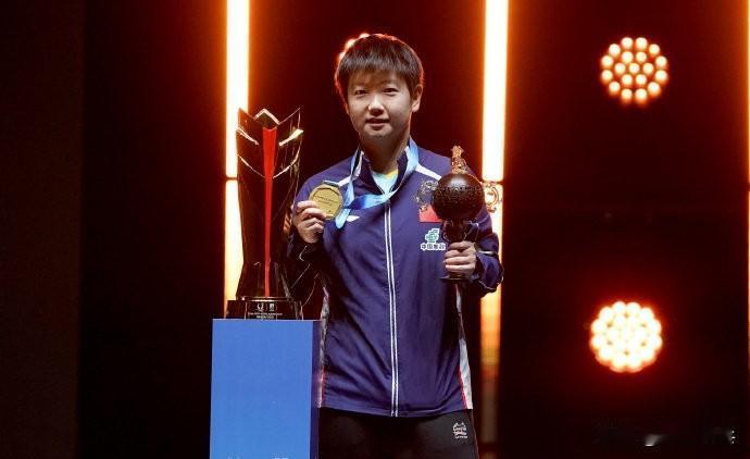 【孙颖莎亚洲杯夺冠后发文】
2月9日，孙颖莎亚洲杯夺冠后发文：

🏆2026年