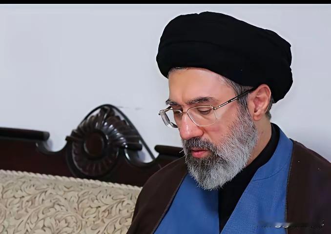 谈判彻底遇冷！伊朗最高领袖深夜重磅喊话，直击美国致命软肋
 
4月26日，中东局