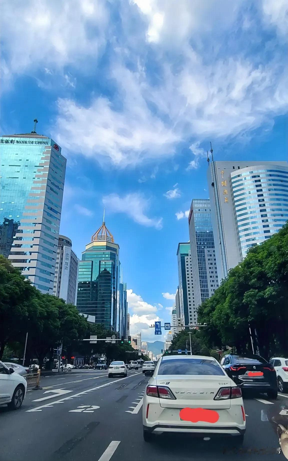 福州啊福州，你最美的CBD居然还是二十年前就已经建设的五四路CBD，当年世茂51