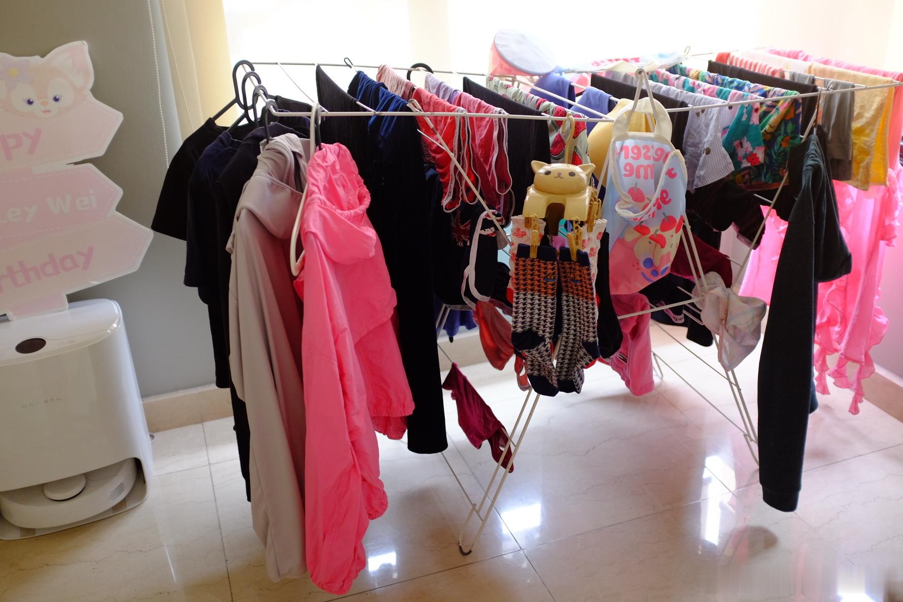 整理好，洗了一大堆衣服，让阿姨把客房打扫干净换了新床单，坐等老爸老妈的到来。瑞秋