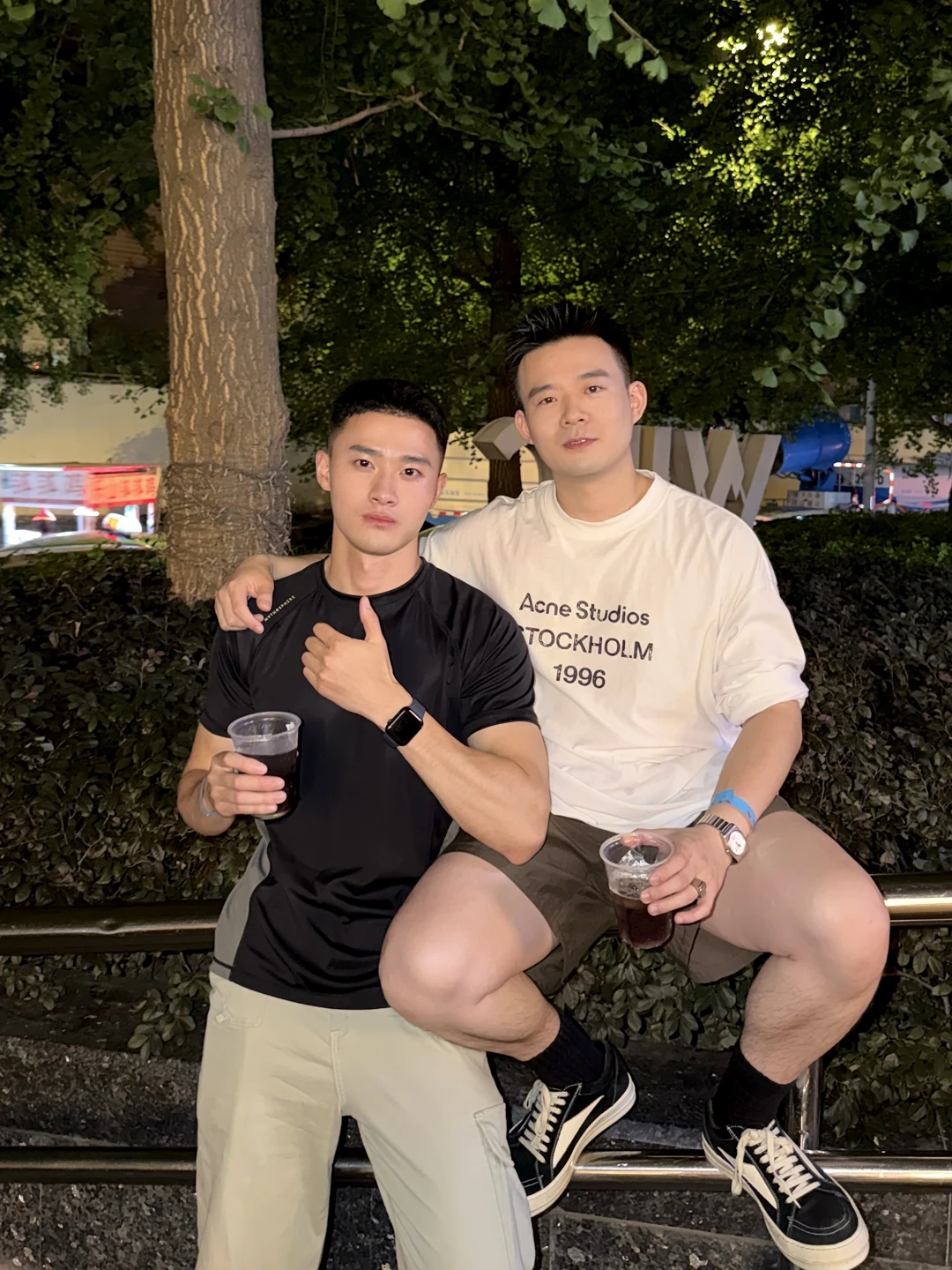 感受夏日派对🤔